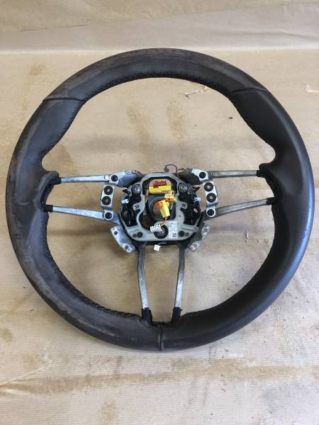 Volant avant changement de couleur