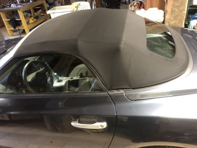 Vue du coté gauche de la nouvelle capote