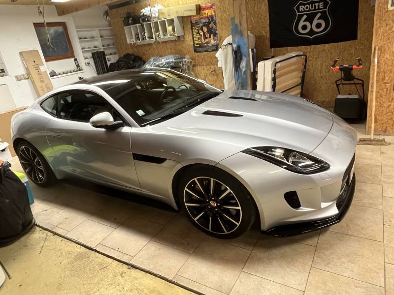 Jaguar F coupé S