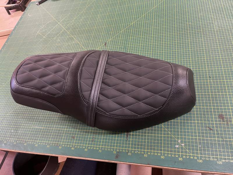 Création partie assise passager 