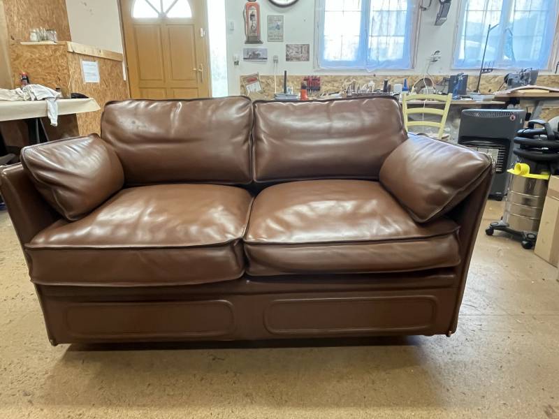 Recoloration pigmentaire canapé cuir 