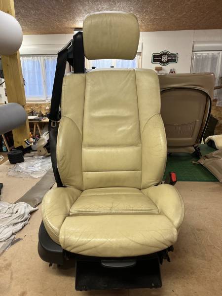 Siège passager avant coloration