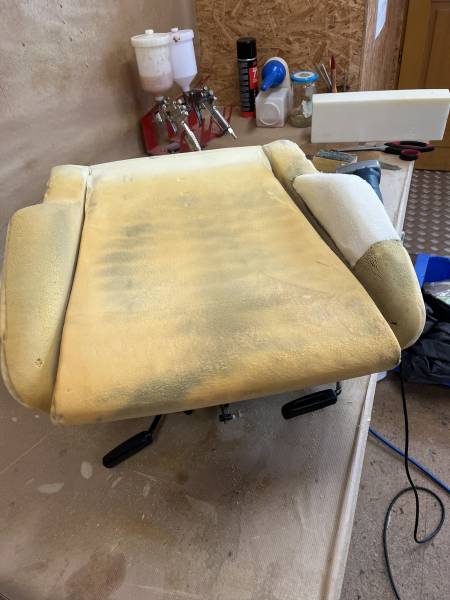 Greffe de mousse sur assise GOLF