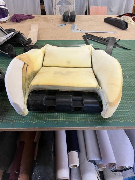 Greffe de mousse joue d'assise
