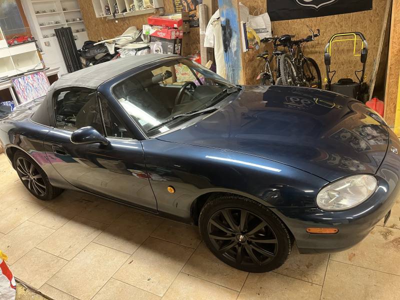 Remplacement capote en ALPAGA sur MAZDA MX5