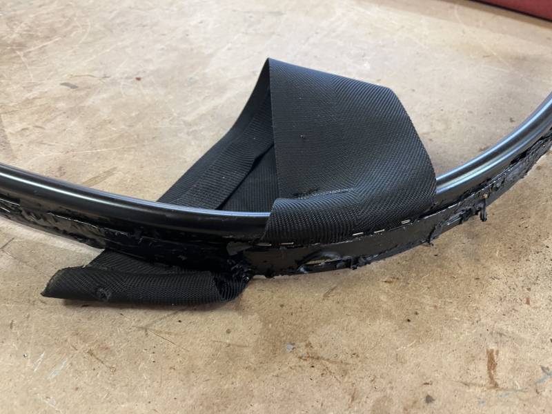 REMPLACEMENT SANGLES D'ARCEAUX BMW Z3 E36